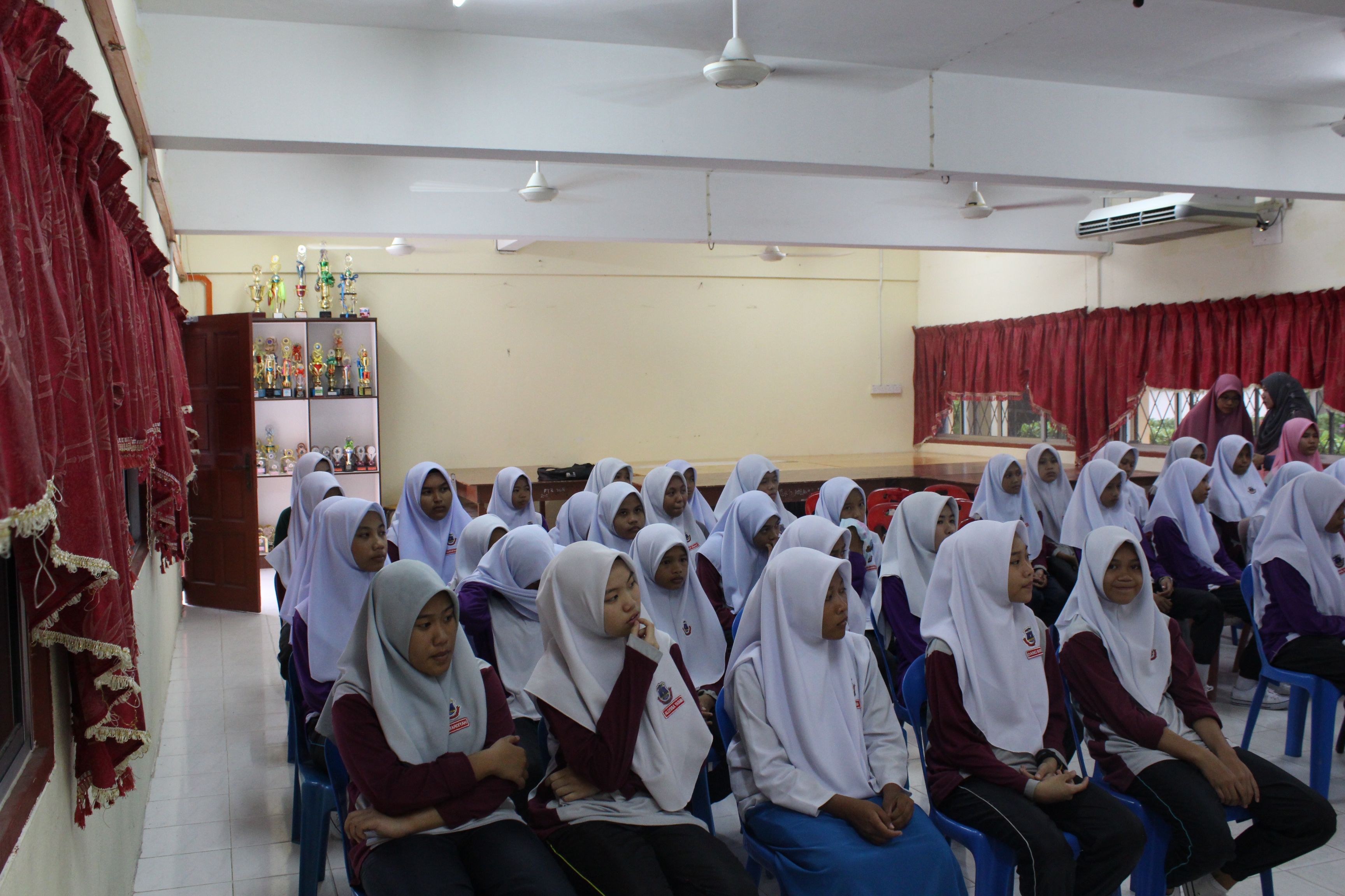 Galeri Yayasan Ikhlas