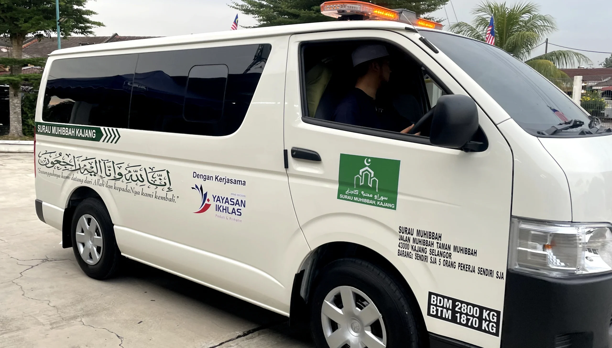 Sumbangan van jenazah Yayasan Ikhlas kepada Surau Muhibbah Kajang